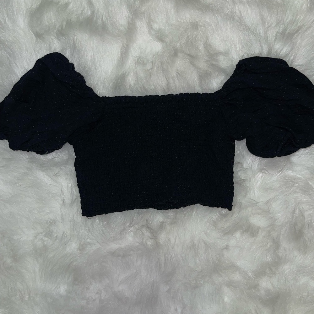 Black crop top